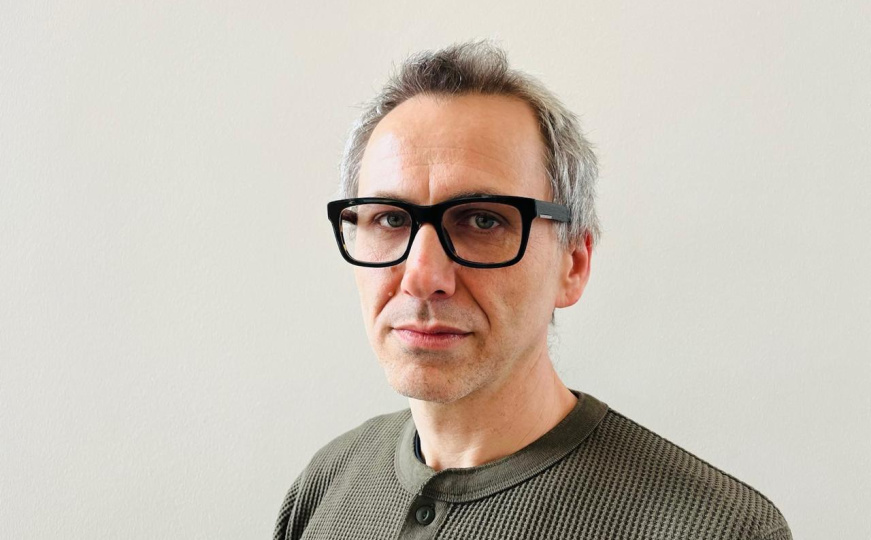 Oliver Frljić: Moja zadaća nije da se bavim tanananošću osjećaja onih koji proizvode govor mržnje