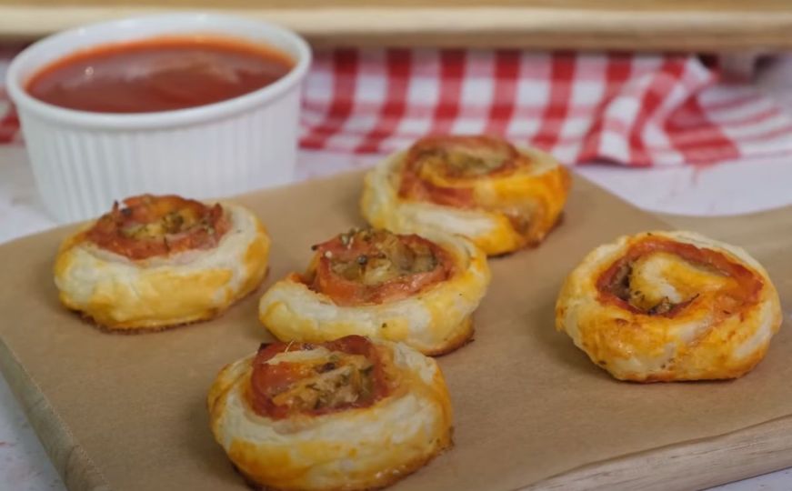 Doručak kojeg će voljeti svi ukućani: Jednostavan recept za pizza-pitu