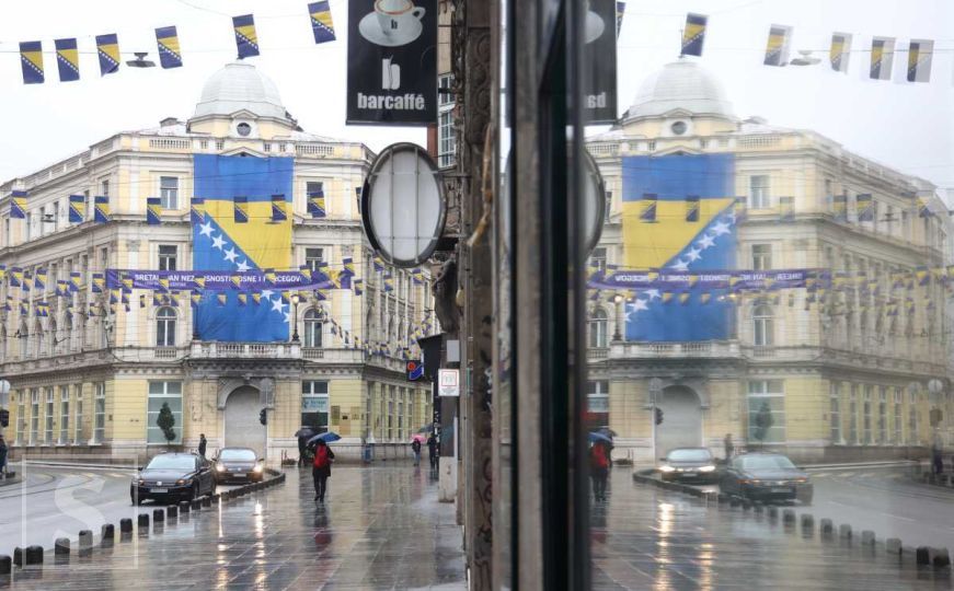 Simbol generacija i pjesma dana: "Dok dišem, dok sanjam, u srcu te nosim, zemljo moja"