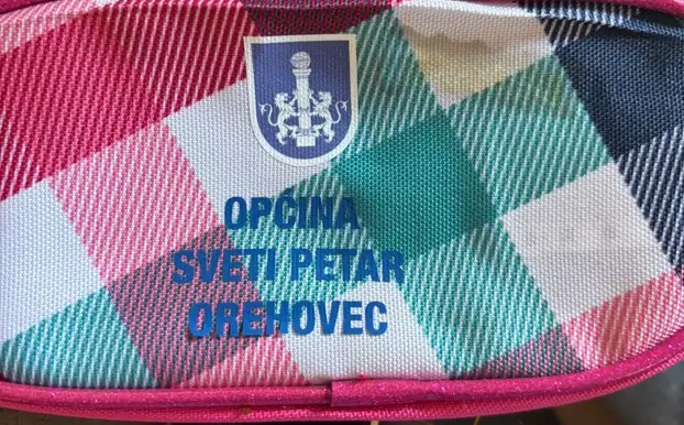 Slučaj iz susjedstva: Prvačići dobili prljave pernice i čokolade kojima je istekao rok