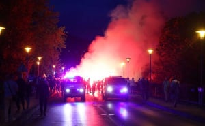 Pjesma BH Fanaticosa odjekuje Zenicom: Navjerniji navijači u korteu krenuli na Bilino polje