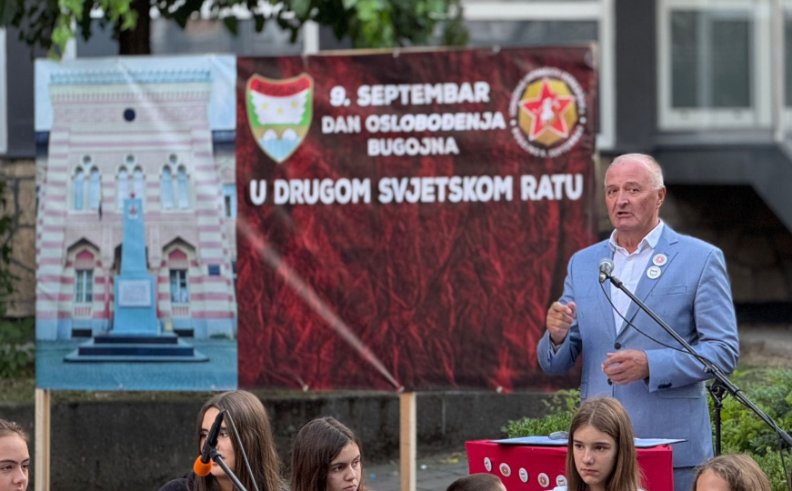 Helez na Danu oslobođenja u Bugojnu: Sloboda nije dar, izborena je, krvlju plaćena i mora se čuvati