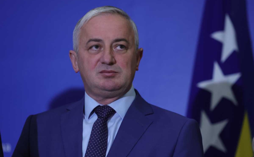 Borenović: BiH će izgubiti skoro pola milijarde KM zbog nerada aktuelne vlasti