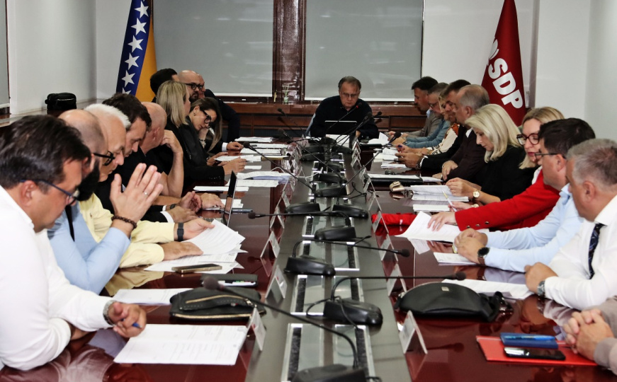 SDP zahtijeva: Hitno smijeniti kadrove SNSD-a iz izvršne i zakonodavne vlasti