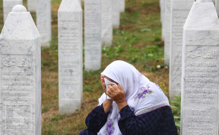 IGK: Djeca u kanadskim školama uče o genocidu u Srebrenici. Šta je sa školama u BiH?
