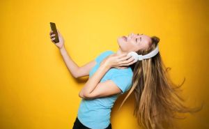 Trik koji mnogi znaju na Balkanu, a žene na zapadu tek otkrivaju: Tajni sastojak za brži rast kose