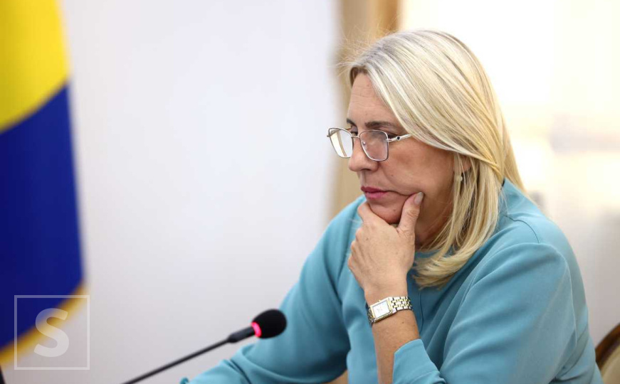 Željka Cvijanović: Hitno otkriti ko je zapalio automobil Vukanoviću i adekvatno kazniti počinioce