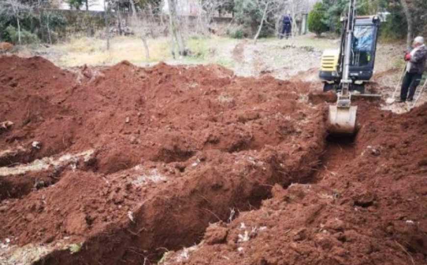 Prijedor: Tokom ekshumacije pronađeni posmrtni ostaci najmanje dvije osobe