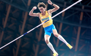 Nije s ove planete: Čudesni Duplantis 14. put oborio svjetski rekord i uzeo zlato