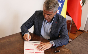 SDP BiH pružio punu podršku Mirsadu Duratoviću: "On je glas zaštite interesa države u NSRS"