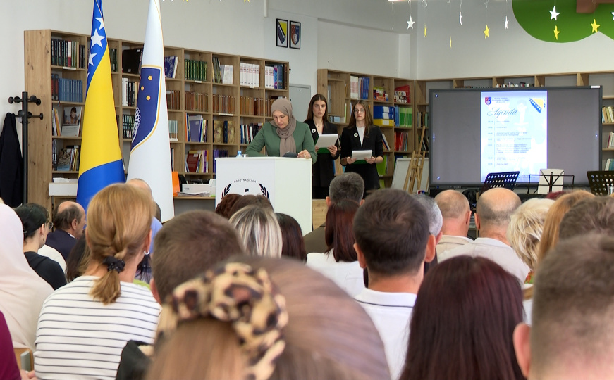 Historija u učionicama: Učenici osnovnih i srednjih škola u KS učit će o opsadi Sarajeva i genocidu