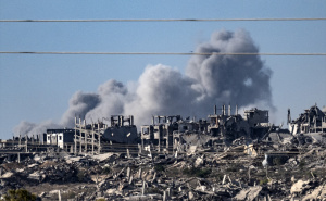 Pakao u Gazi: Palestinci prisiljeni napustiti domove, hiljade ih bježi iz grada nakon bombardovanja