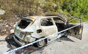 Tragedija u Mostaru: Izbio požar na taxi vozilu, vozač (34) preminuo od teških povreda