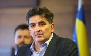 Faruk Kapidžić o sinoćnjem sastanku KO SDA: Pokušali su, po starom principu, prekinuti sjednicu