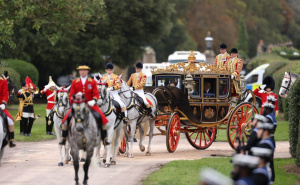 Zlatne kočije i počasna garda: Pogledajte kako je kralj Charles III dočekao Donalda Trumpa
