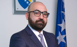 Hasanović potpisao zahtjev CiK-a za realizaciju prijevremenih izbora u RS, Amidžić krije pečat