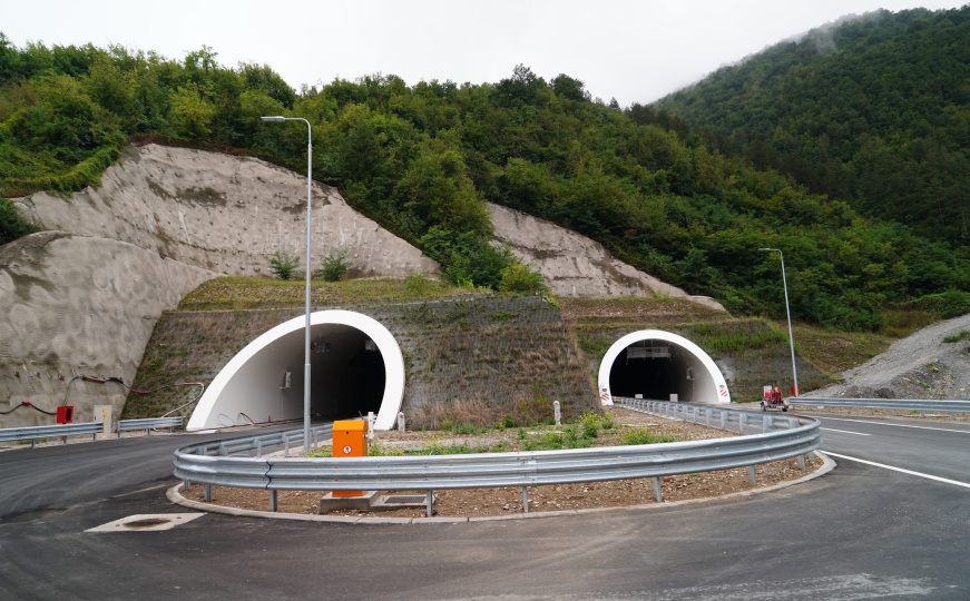 Pogledajte kako izgleda jedan od najduže iskopanih tunela na autocesti Koridora Vc u BiH