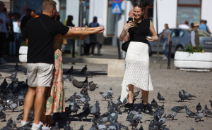 Sunčani petak u Sarajevu: Grad pun života i osmijeha na ulicama