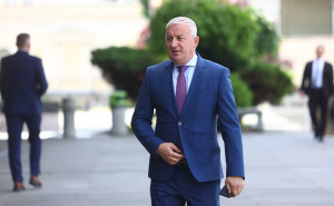 Branislav Borenović: "Ponašanje pečatonosca Amidžića najbolje oslikava SNSD-ov nakaradni sistem"