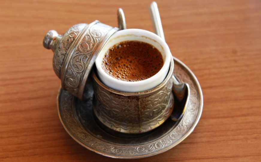 Ovo je najveća greška koju svi rade kada pripremaju kafu: "Tako samo uništite aromu"