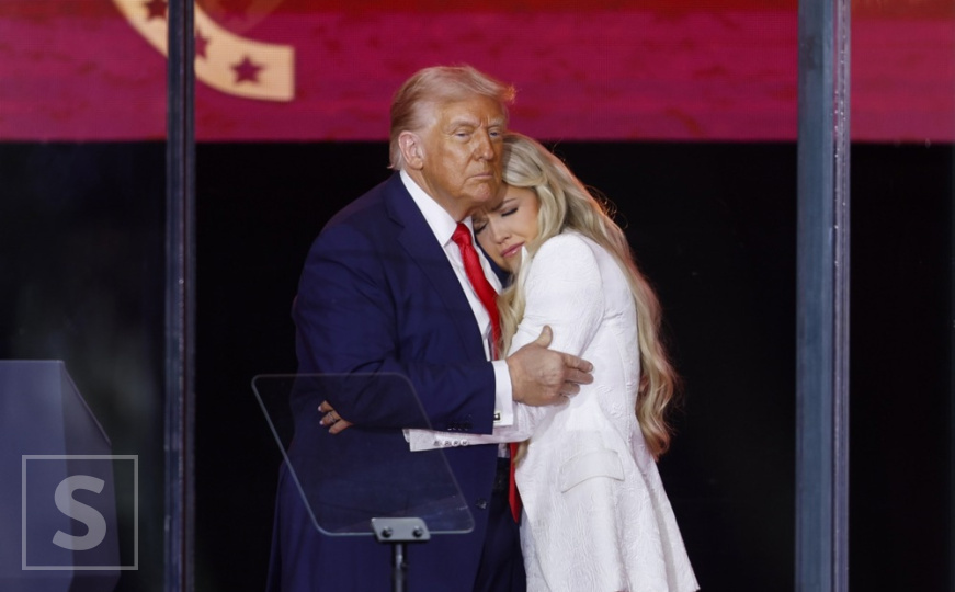 Održana komemoracija za Kirka: Trump ga nazvao herojem i mučenikom za slobodu