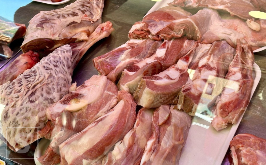 Gladni ste, a zaboravili ste odmrznuti meso: Bez brige, postoji način da ubrzate postupak