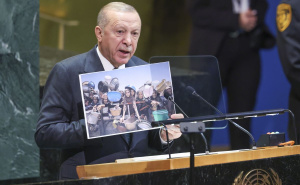 Erdogan u UN-u pokazao fotografiju iz Gaze: "Postoji li razlog za ovakvu okrutnost u 2025. godini?"