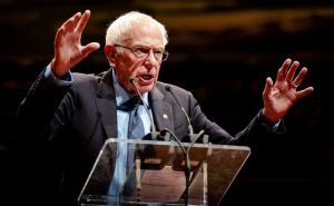 Bernie Sanders poručio Amerikancima: "Pet najbogatijih muškaraca ima kontrolu nad medijima"