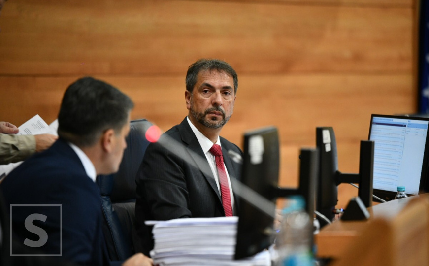 I kako opet ništa? Ni na današnjoj sjednici nije usvojen državni budžet za 2025. godinu