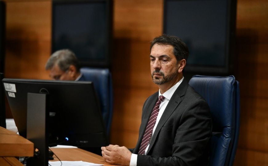Čavara: "U budžetu neprihvatljive stavke, dva bošnjačka člana Predsjedništva preglasala Cvijanović"