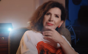 Jasna Gospić predstavila novu pjesmu "Bilo je to vrijeme ruža"