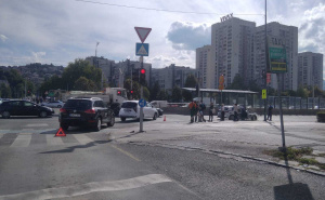 Saobraćajna nesreća u Sarajevu: Povrijeđena jedna osoba, velike gužve prema Ilidži