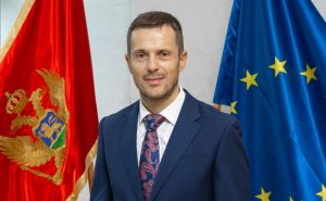 Muškarac kažnjen sa 350 eura, poslao uvredljivu poruku gradonačelniku Podgorice preko Instagrama