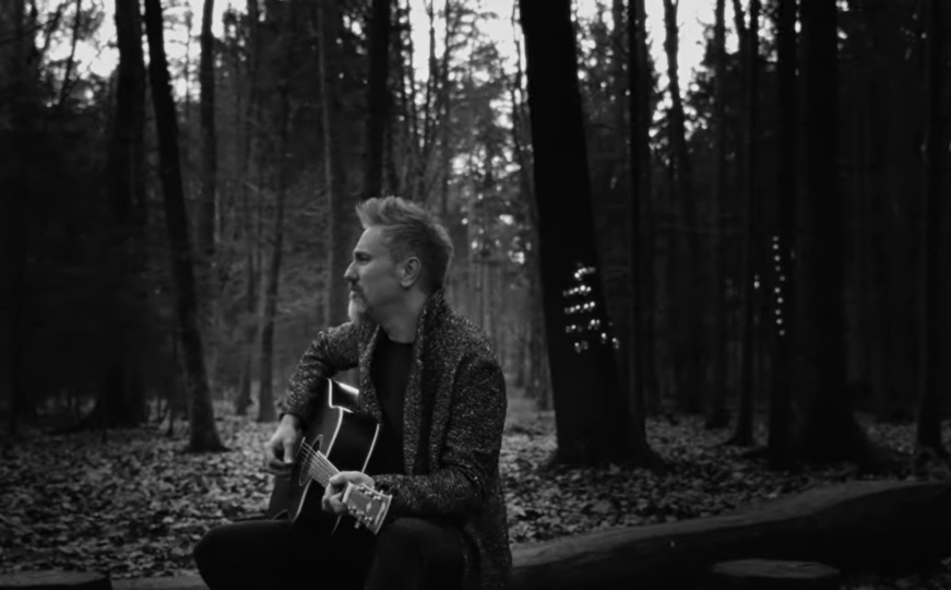 Nermin Puškar predstavio novi singl 'Ljubavi hvala': Poslušajte i pogledajte životnu priču autora