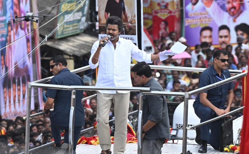 Tragedija u Indiji: Izbio stampedo na političkom skupu, među desecima mrtvih i djeca