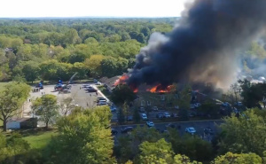 Pucnjava u crkvi u SAD-u: Više povrijeđenih, planuo ogroman požar