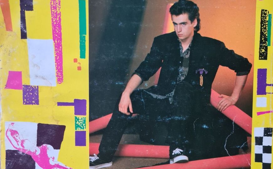 Boris Novković i pjesma dana: "Noćima ja sanjam tvoje tragove, kuda idu izgubljene djevojke..."