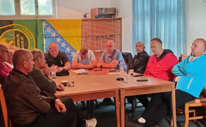 Nastavljaju štrajk glađu: Zenički rudari poručili da neće odustati od svojih zahtjeva