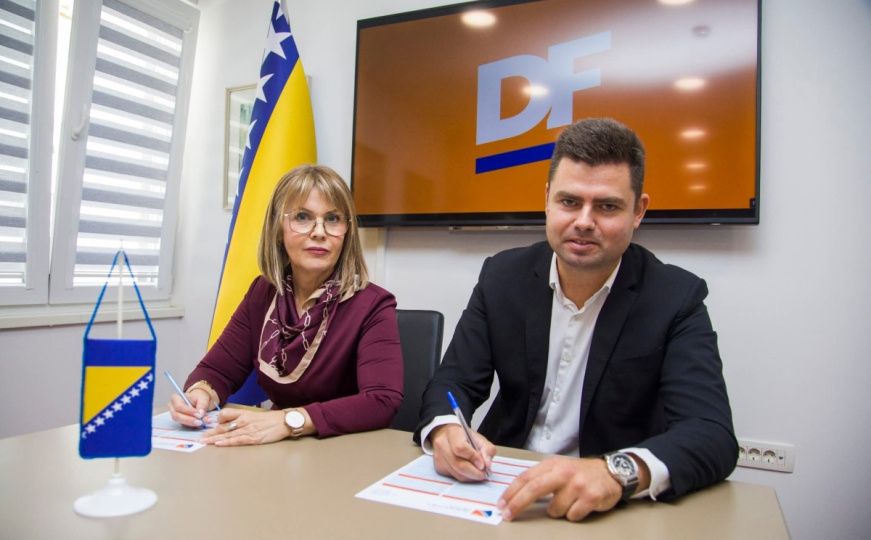 Arman Zalihić pristupio Demokratskoj fronti, pridružila mu se i direktorica Kantonalne bolnice