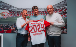 Rođendanski poklon za Kerima Alajbegovića: Salzburg mu poslije samo tri mjeseca produžio ugovor