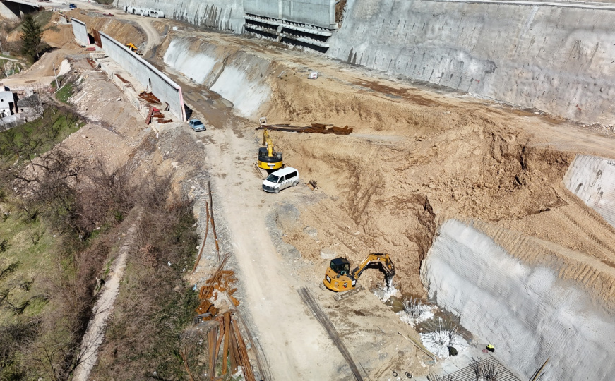 Podnesene krivične prijave: Gdje je otišlo pola milijarde KM iz Autocesta FBiH?
