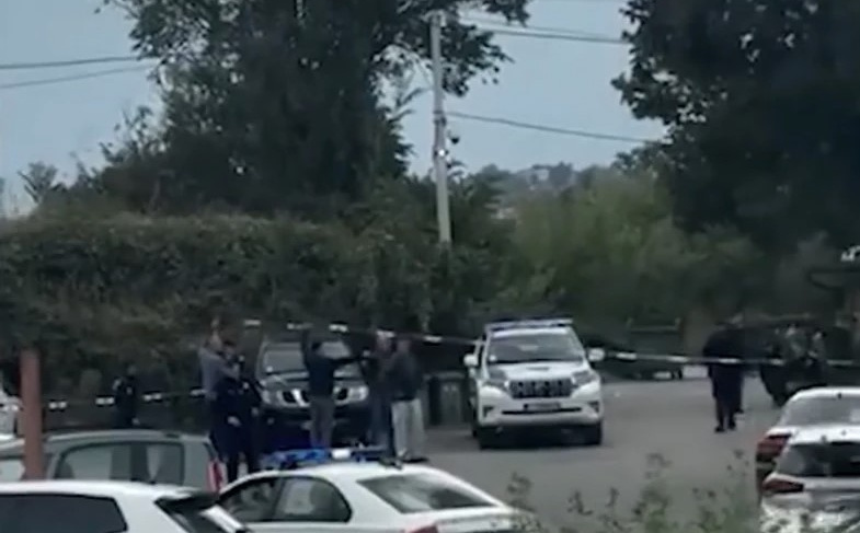 Opsadno stanje u Beogradu: Izašli iz kombija i otvorili vatru, više osoba ranjeno