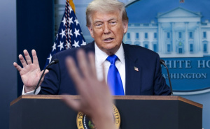 Trump prijeti otkazima: Američka vlada u blokadi, stotine hiljada radnika će na neplaćeni odmor