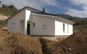 Donja Jablanica i Buturović Polje: Dvije porodice uselile u nove montažne kuće