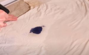 Ne brinite, nije sve izgubljeno: Evo kako da očistite tvrdokorne mrlje od tinte