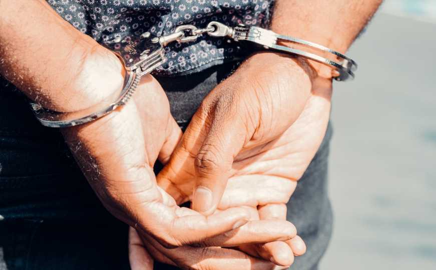 Bijeljina: Određen pritvor jednoj osobi zbog seksualnog zlostavljanja djeteta