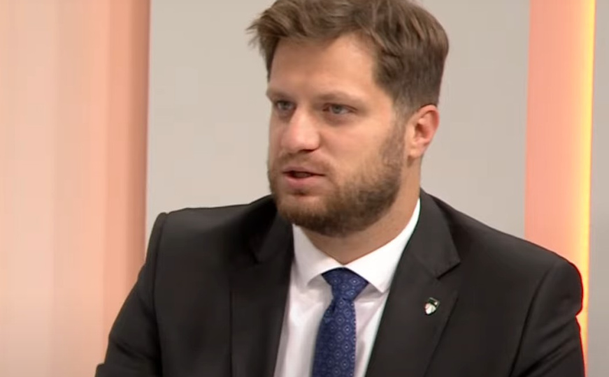 Irfan Čengić potvrdio da je student u Bihaću: "Završio sam treću godinu, sad sam na četvrtoj"