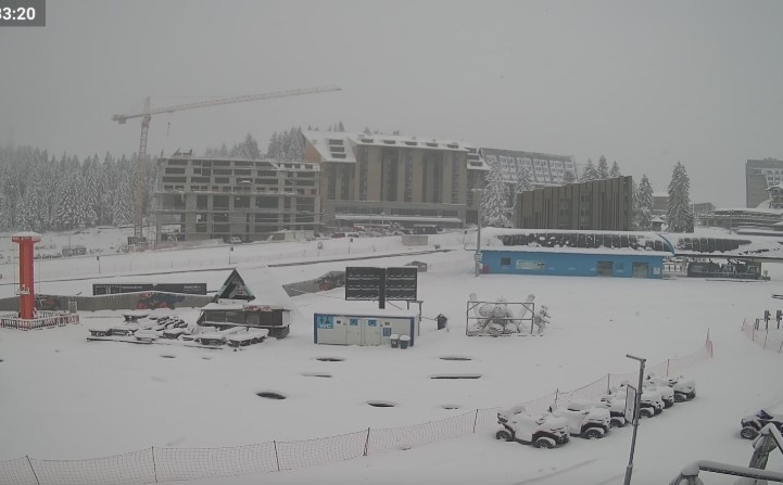 Oktobarska zimska bajka: Januar bi pozavidio na ovim prizorima, snježni pokrivač na Jahorini 30 cm
