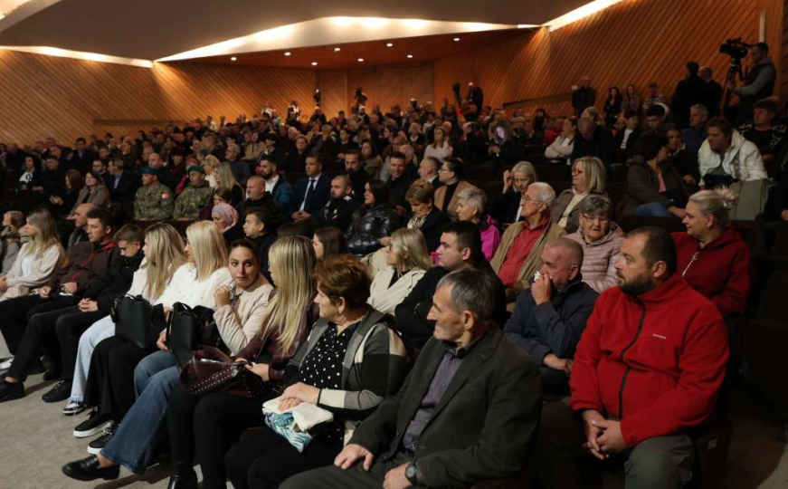 Održana komemorativna akademija: Jablaničani se prisjećaju sugrađana stradalih u poplavama