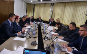 Povećanje plata zdravstvenim radnicima: Vlada ZDK usvojila izmjene kolektivnih ugovora